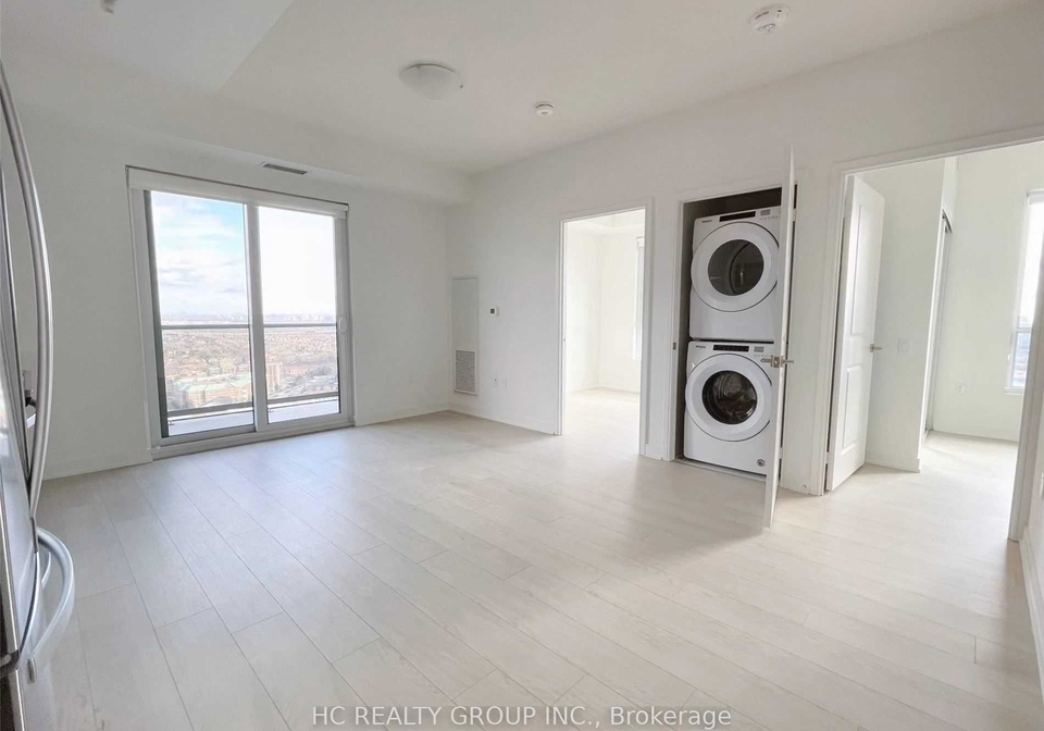 8-nahani-way-mississauga-ontario-w13607052