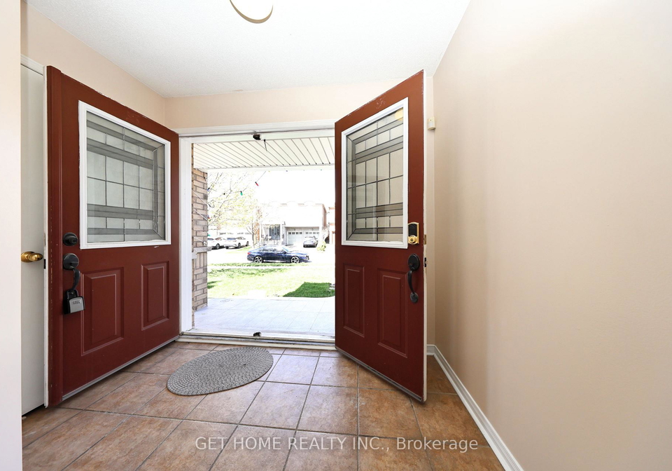 62-charcoal-way-brampton-ontario-w13607228