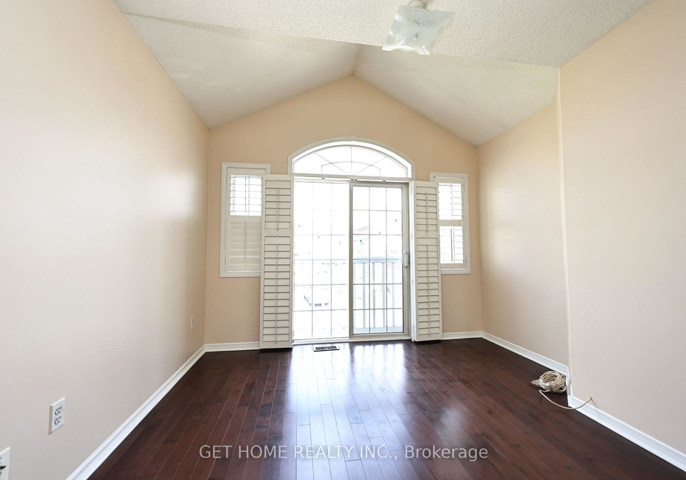 62-charcoal-way-brampton-ontario-w13607228