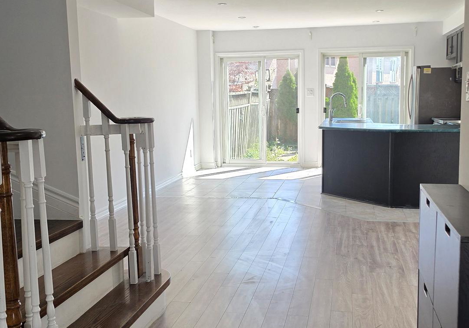 1200-foxglove-place-mississauga-ontario-w13607432