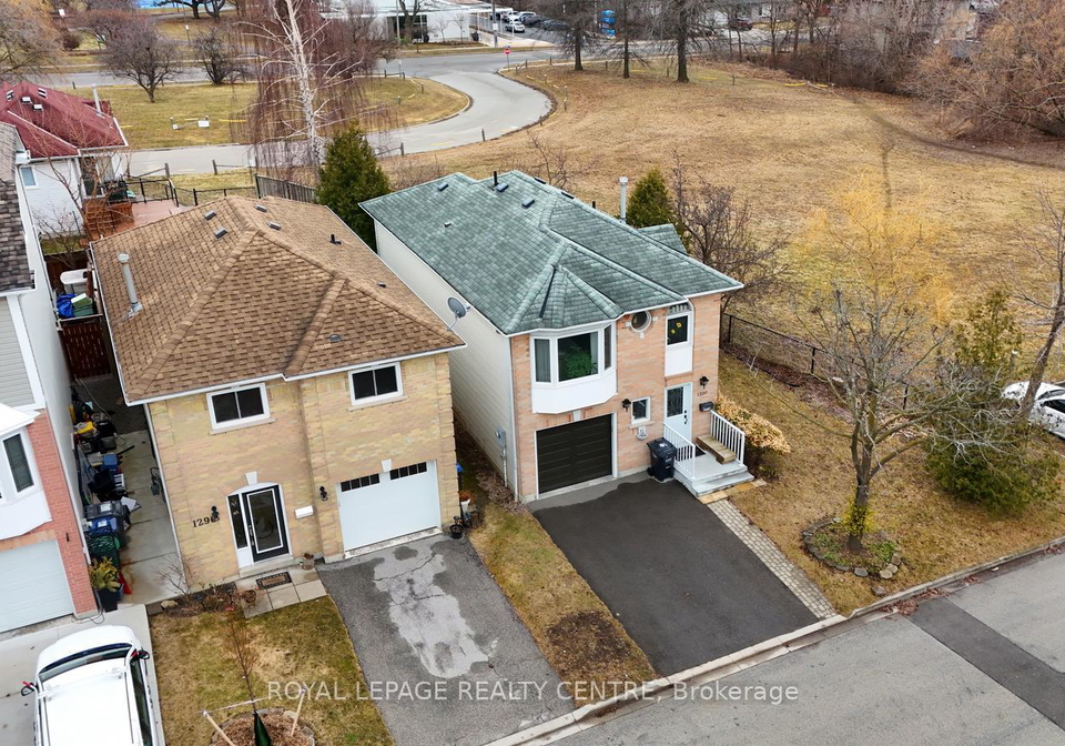1296-woodhill-court-mississauga-ontario-w13607630
