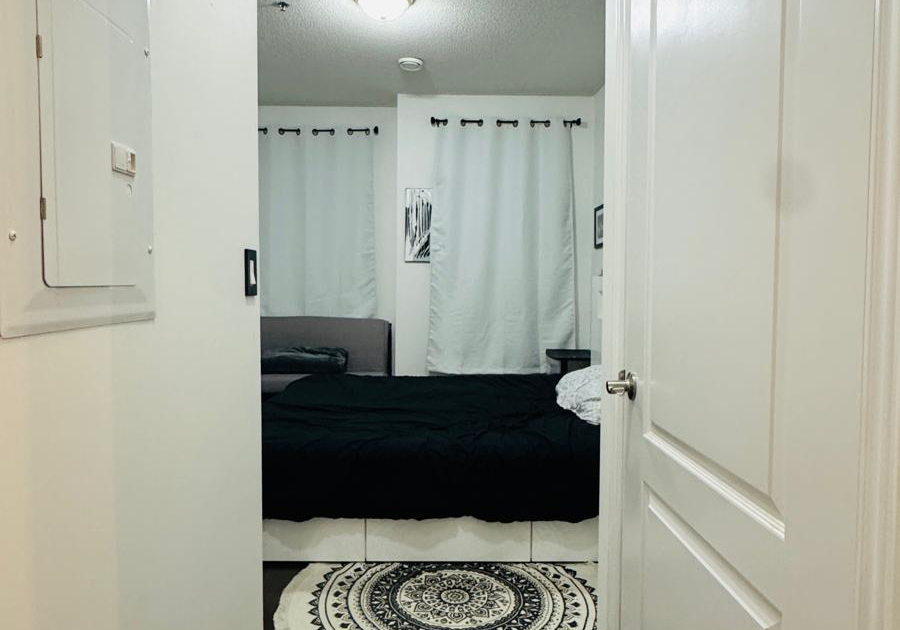 1370-costigan-road-milton-ontario-w13607636