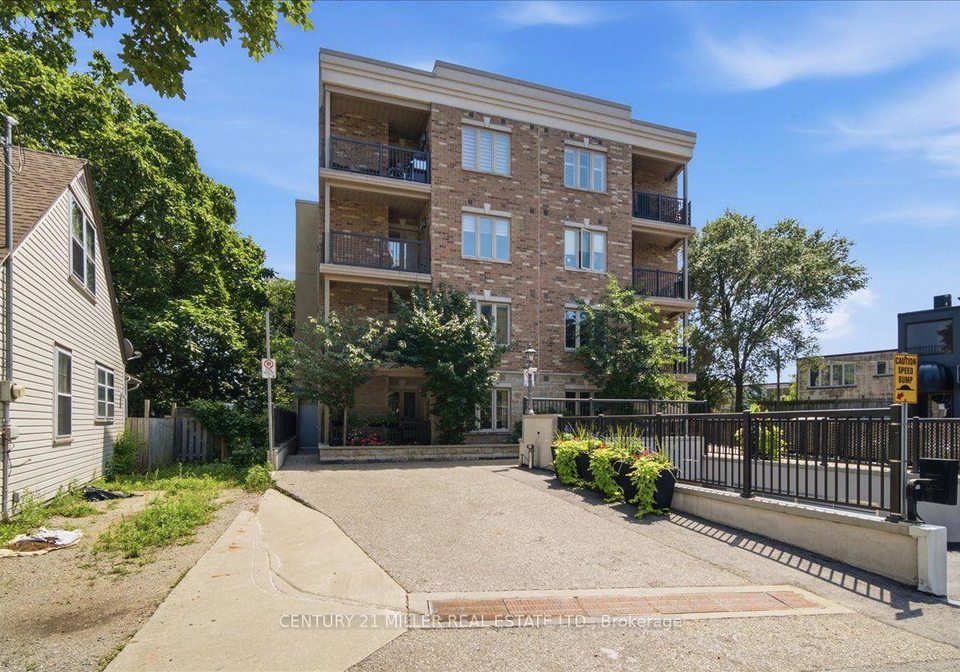 70-stewart-street-oakville-ontario-w13607642