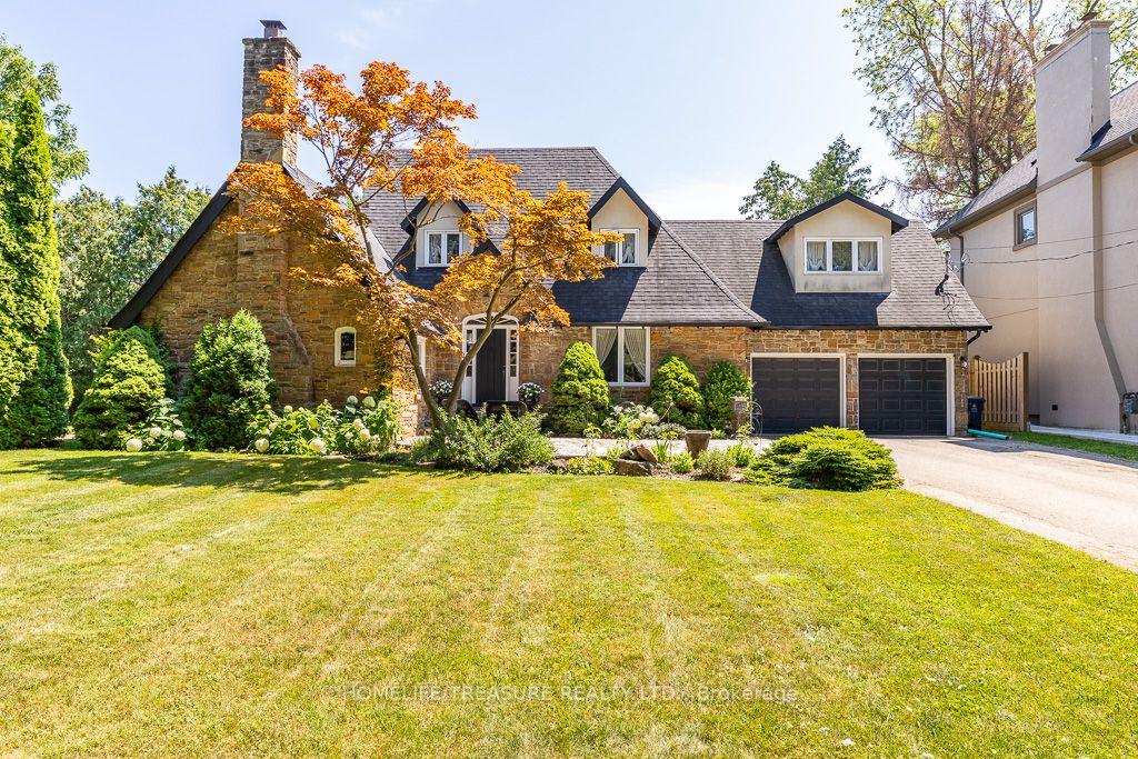 39-yorkleigh-avenue-toronto-etobicoke-ontario-w13607952