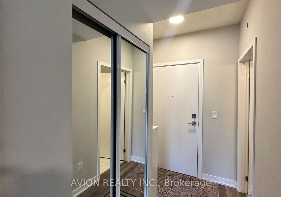 160-canon-jackson-drive-toronto-north-york-ontario-w13608208
