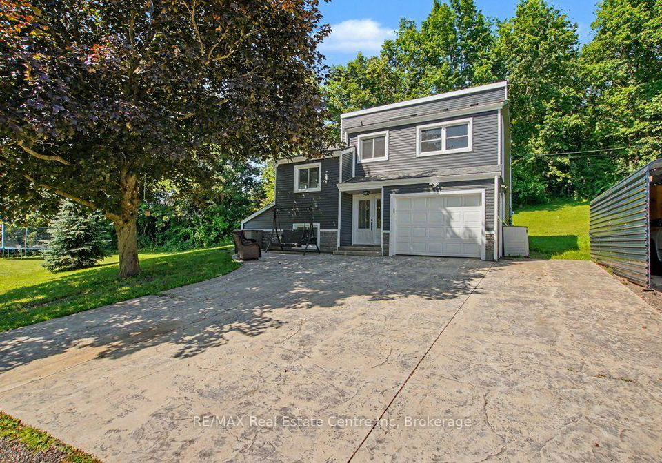 10445-second-line-nassagaweya-line-milton-ontario-w13608228