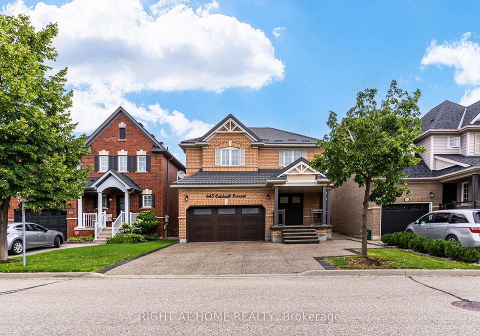 645-caldwell-crescent-milton-ontario-w13608380