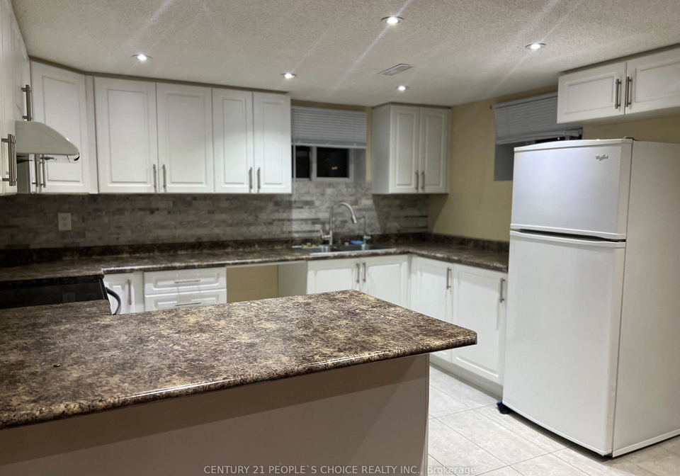 66-stavely-crescent-toronto-etobicoke-ontario-w13608462