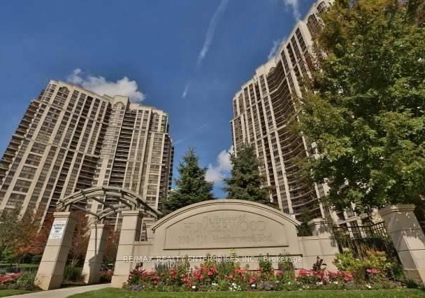 700-humberwood-boulevard-toronto-etobicoke-ontario-w13608498