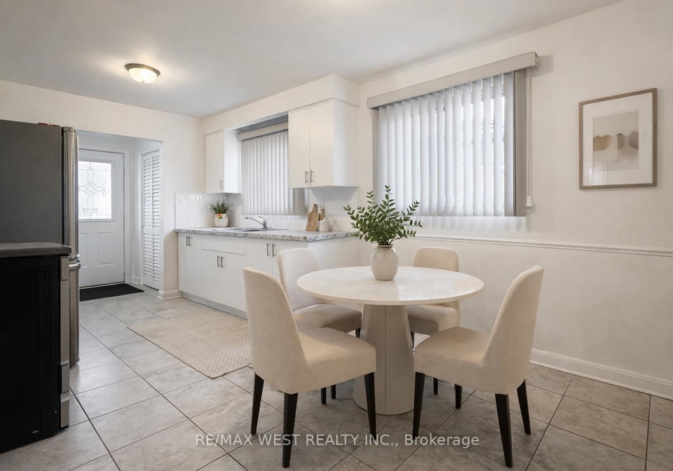 25-bimini-crescent-toronto-york-ontario-w13608572