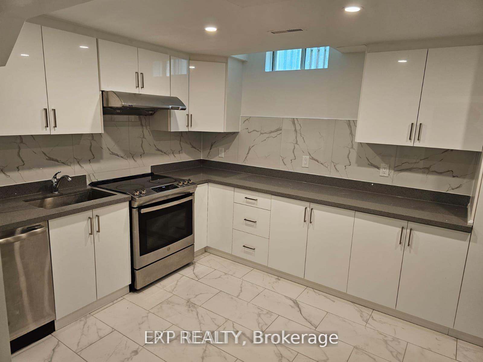 9-michigan-avenue-brampton-ontario-w13608652