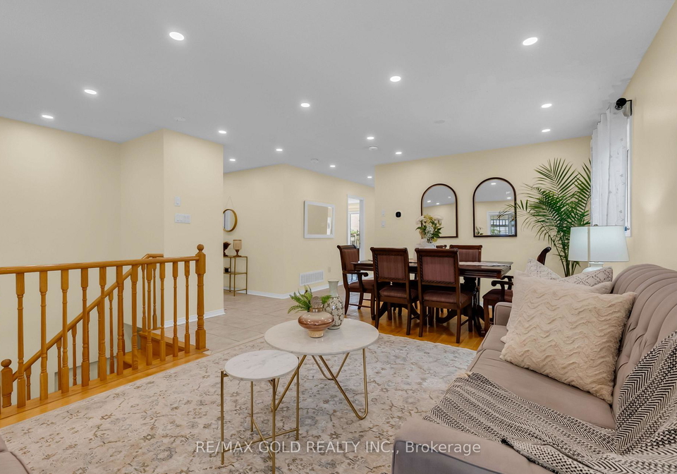 74-fletchers-creek-boulevard-brampton-ontario-w13608668