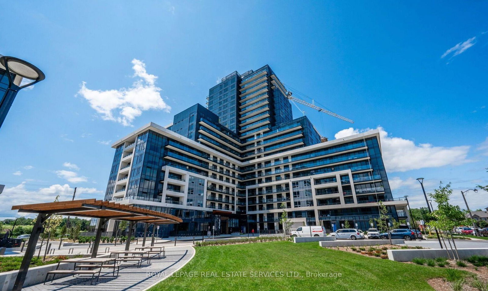 3220-william-coltson-avenue-oakville-ontario-w13608776