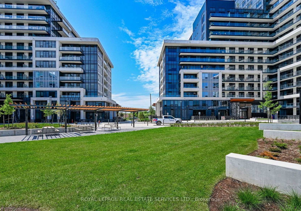 3220-william-coltson-avenue-oakville-ontario-w13608776