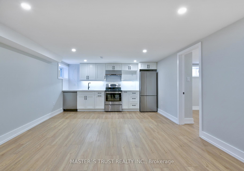 28-florence-drive-oakville-ontario-w13608820
