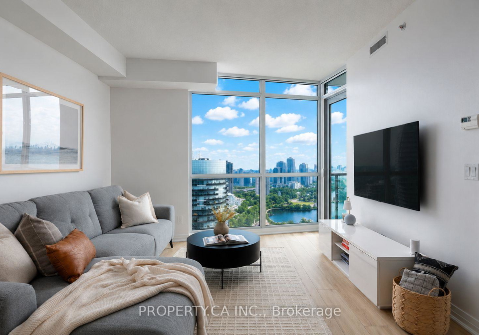 59-annie-craig-drive-toronto-etobicoke-ontario-w13608980