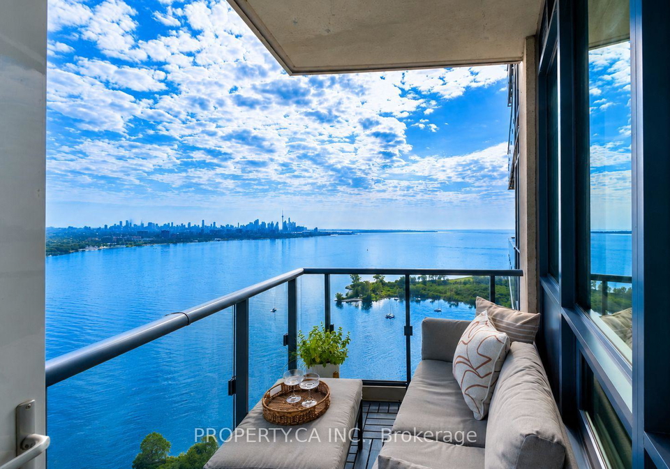 59-annie-craig-drive-toronto-etobicoke-ontario-w13608980