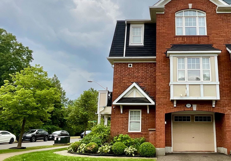31-colonel-frank-ching-crescent-brampton-ontario-w13609002