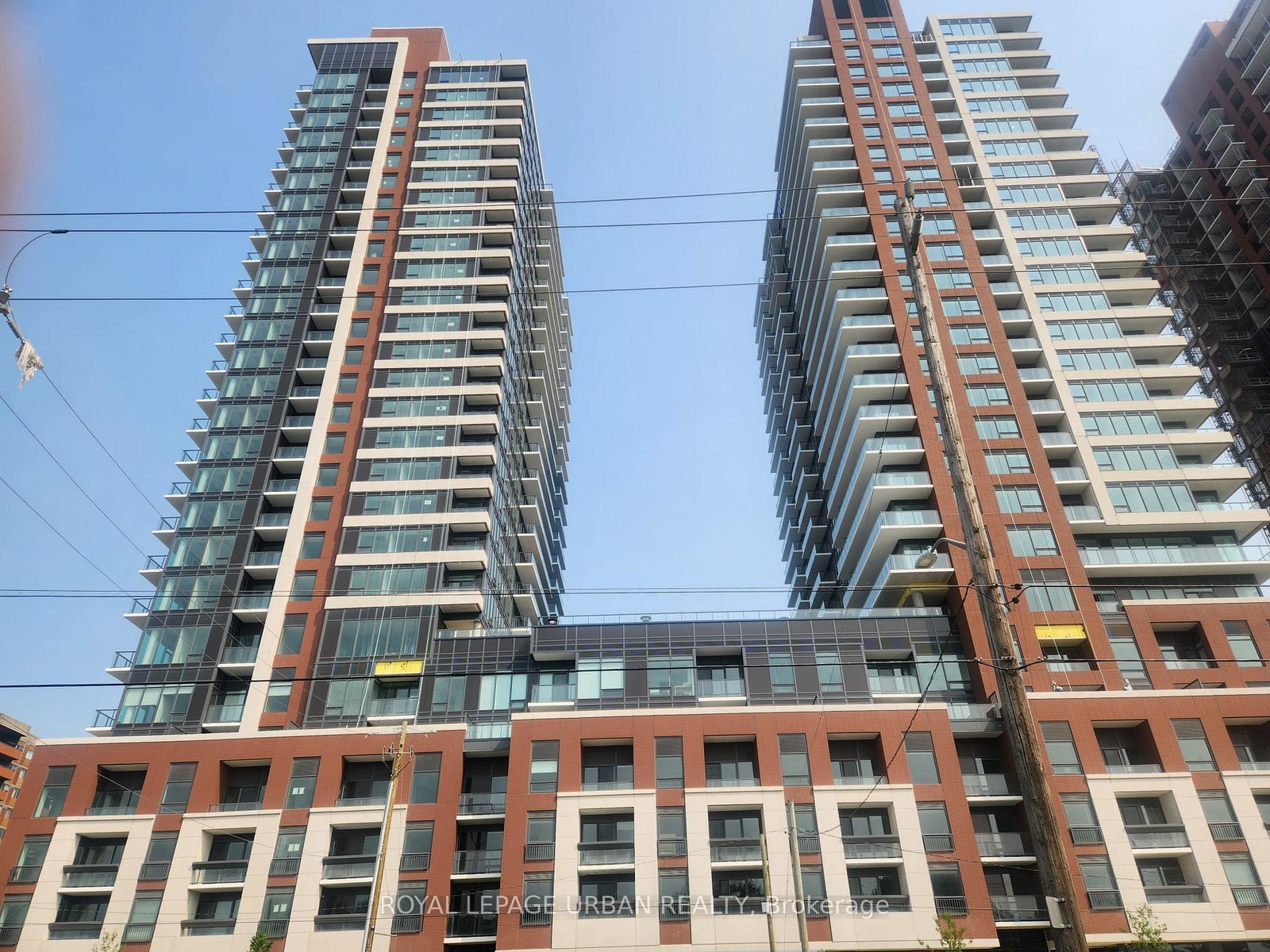4010-eglinton-avenue-w-toronto-etobicoke-ontario-w13609130