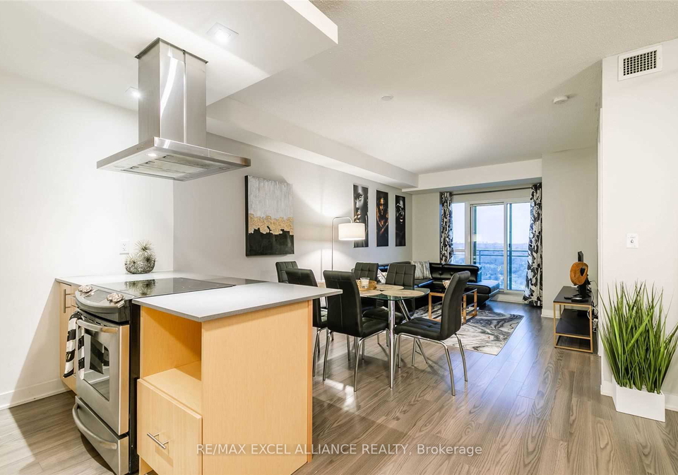 165-legion-road-n-toronto-etobicoke-ontario-w13609206