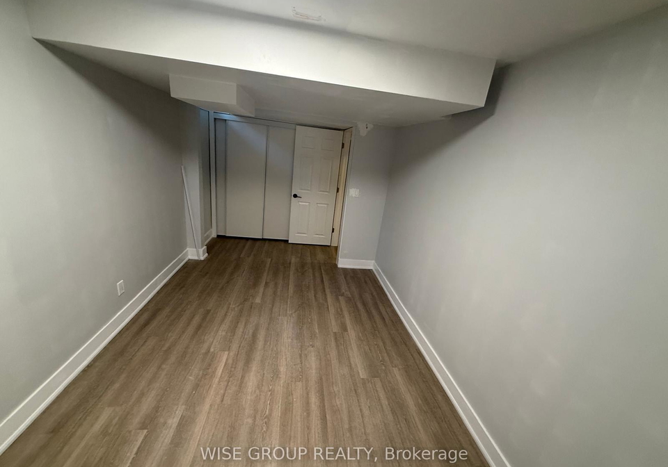 55-purdy-crescent-toronto-north-york-ontario-w13609294