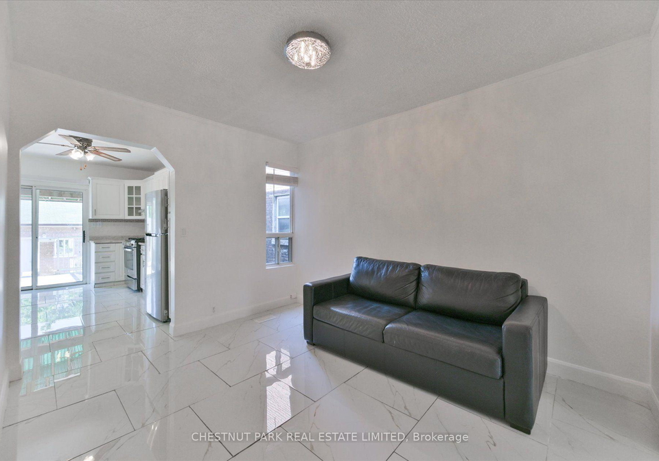 13-silver-avenue-toronto-toronto-ontario-w13609318