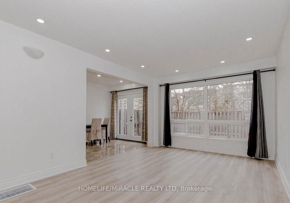 7500-goreway-drive-mississauga-ontario-w13609344
