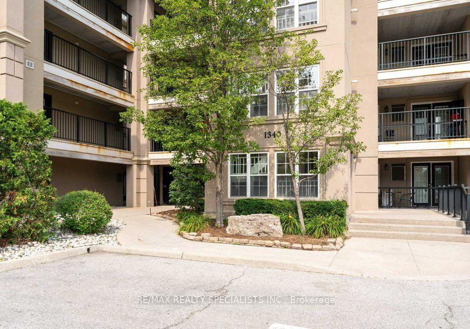 1340-main-street-e-milton-ontario-w13609428