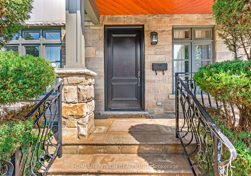 80-north-heights-road-toronto-etobicoke-ontario-w13609498