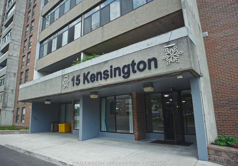 15-kensington-road-e-brampton-ontario-w13609594