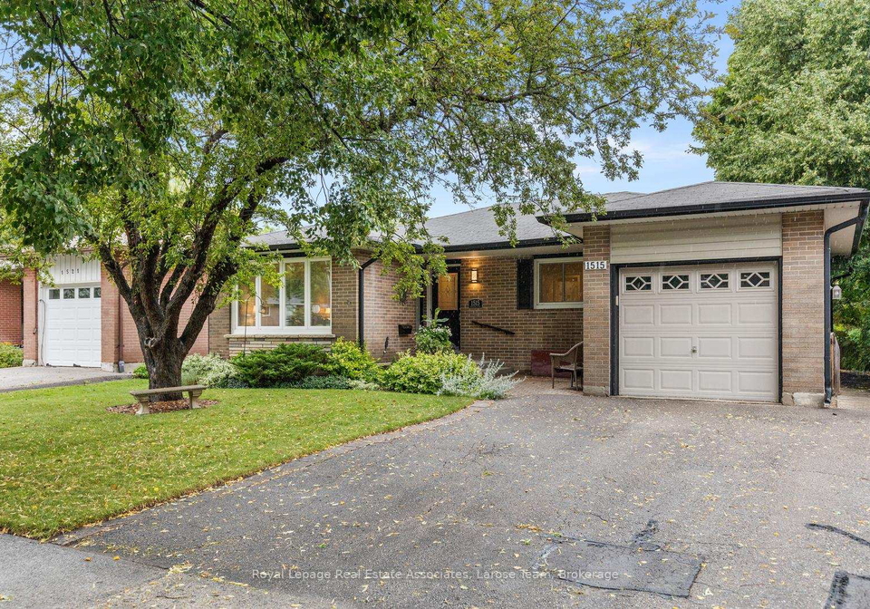 1515-thetford-court-mississauga-ontario-w13609702
