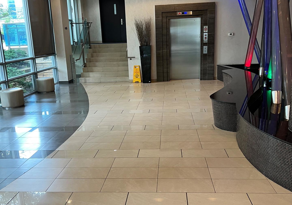 70-absolute-avenue-mississauga-ontario-w13609792