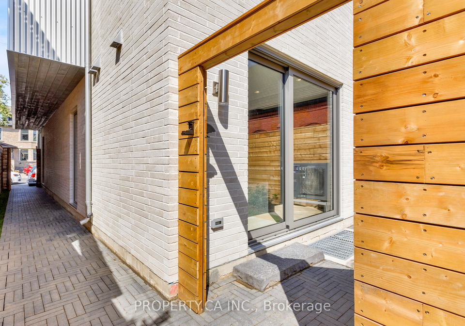 301-keele-street-toronto-toronto-ontario-w13610170