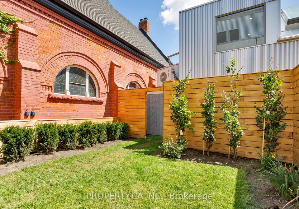301-keele-street-toronto-toronto-ontario-w13610230