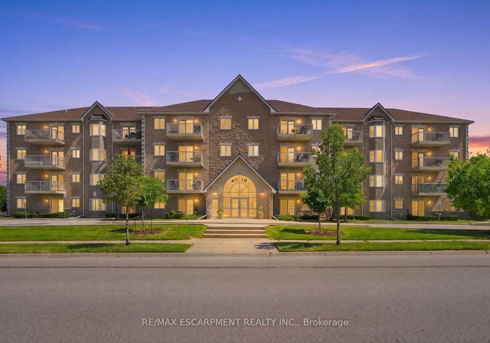 4016-kilmer-drive-burlington-ontario-w13610272