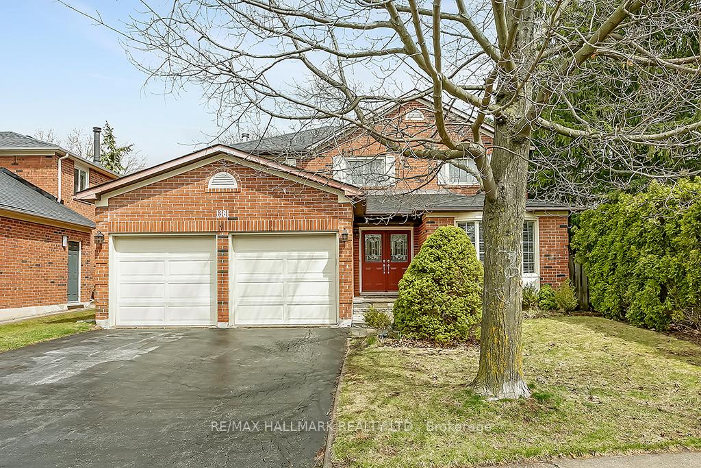 1361-monks-passage-oakville-ontario-w13610318