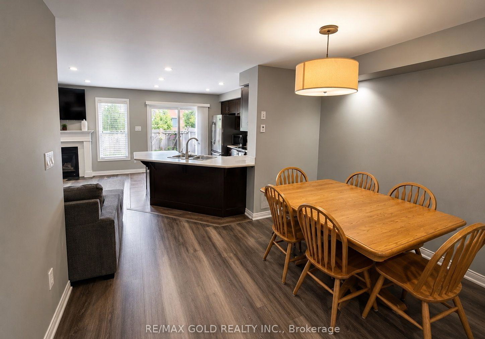 1061-nadalin-heights-milton-ontario-w13610434