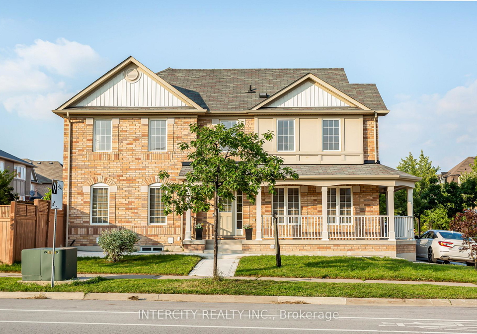689-ambroise-crescent-n-milton-ontario-w13610488