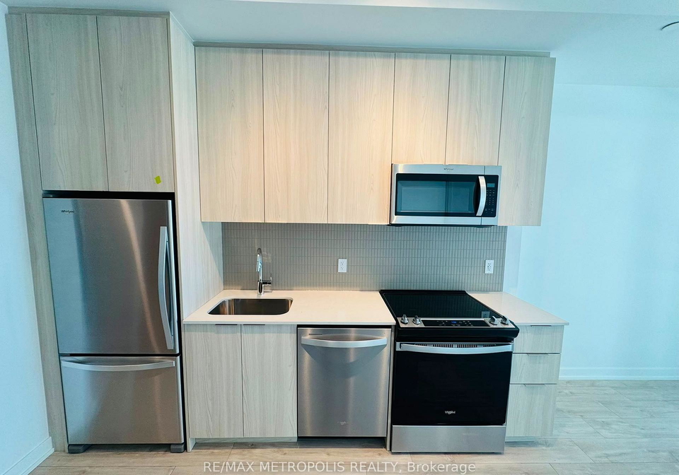 740-whitlock-avenue-milton-ontario-w13610634