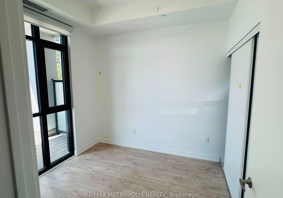 740-whitlock-avenue-milton-ontario-w13610634