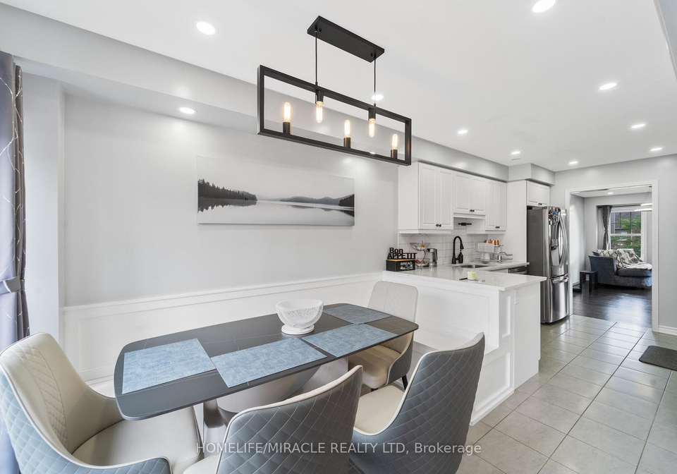 24-metro-crescent-brampton-ontario-w13610650