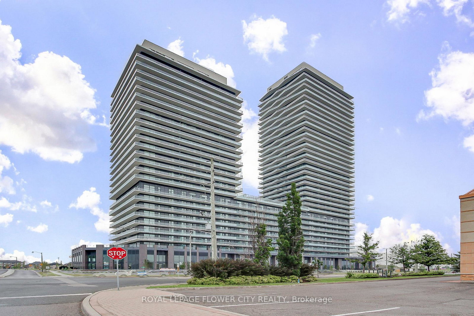 15-skyridge-drive-brampton-ontario-w13610908