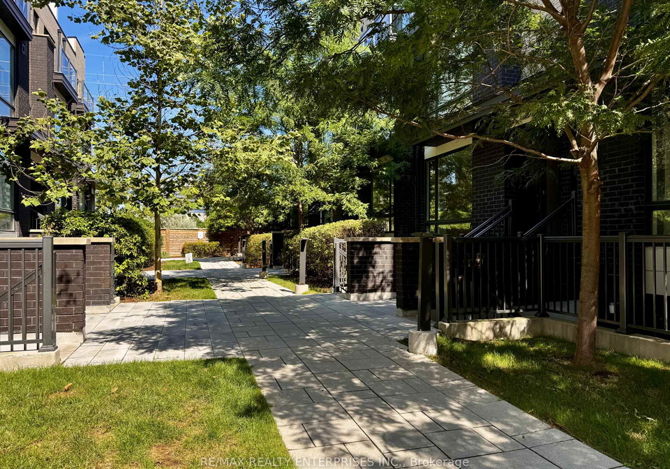 28-fieldway-road-toronto-etobicoke-ontario-w13610924