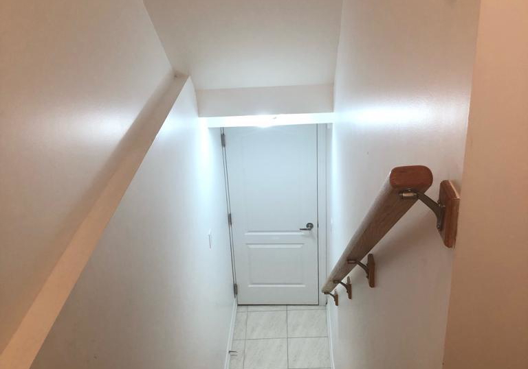 19-angelgate-basement-road-brampton-ontario-w13611064
