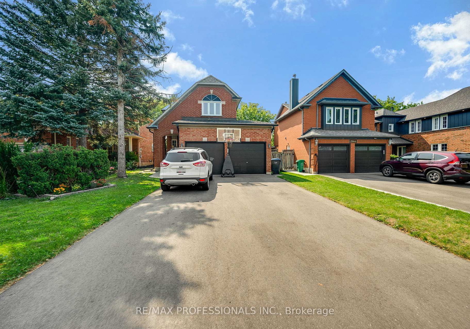 2900-tradewind-drive-mississauga-ontario-w13611108