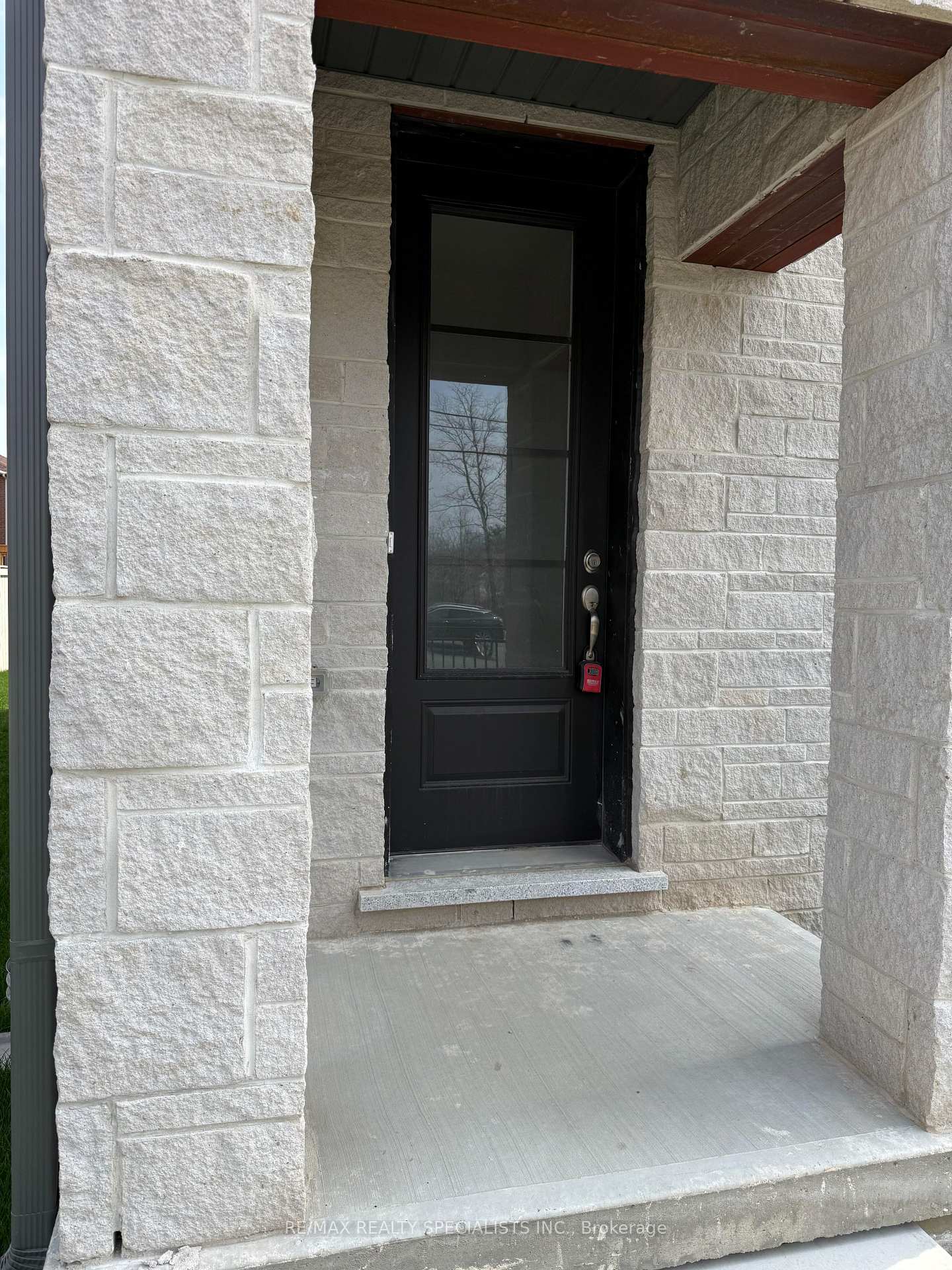 5907-saigon-street-mississauga-ontario-w13611300