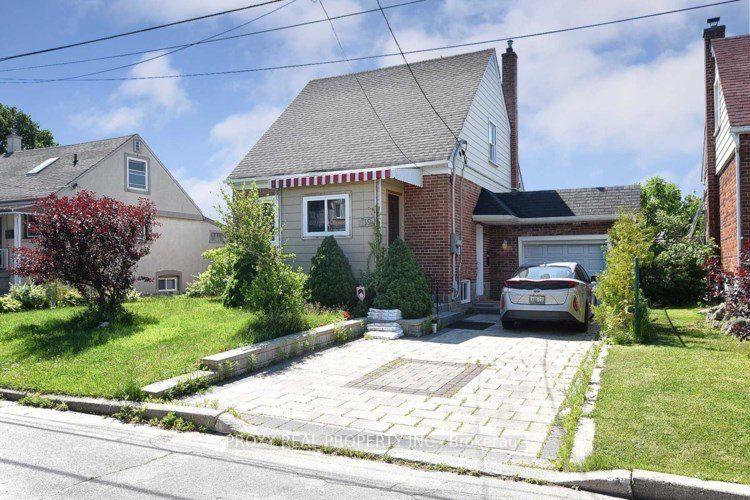 39-winston-park-boulevard-toronto-york-ontario-w13611364