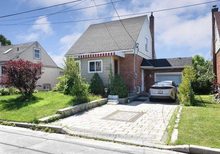 39-winston-park-boulevard-toronto-york-ontario-w13611364