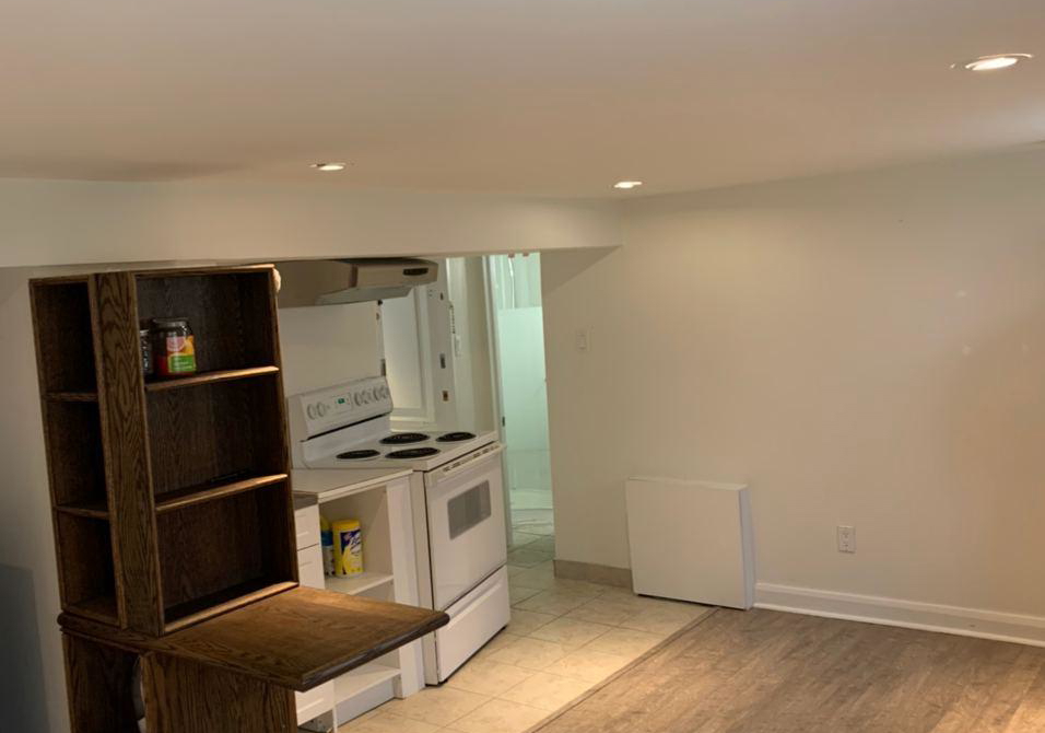 39-winston-park-boulevard-toronto-york-ontario-w13611364