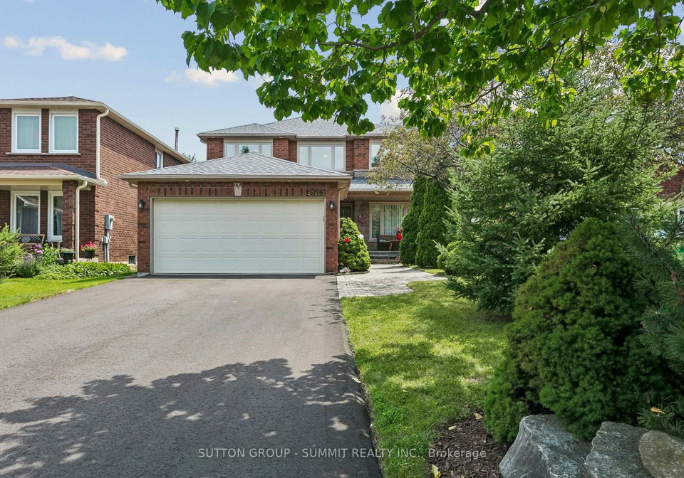 3176-dovetail-mews-mississauga-ontario-w13611824